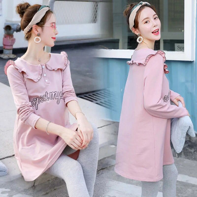 Tunica de dama moderna cu inscriptie si nasturi potrivita pentru gravide