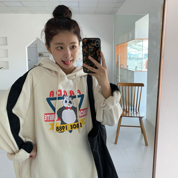 Hanorac de zi cu zi pentru femei în două culori, cu glugă și aplicație