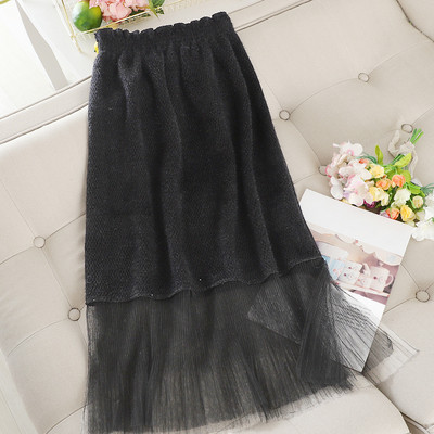 Női szoknya magas derékkal, több színben tüllel