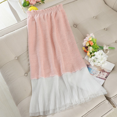 Női szoknya magas derékkal, több színben tüllel