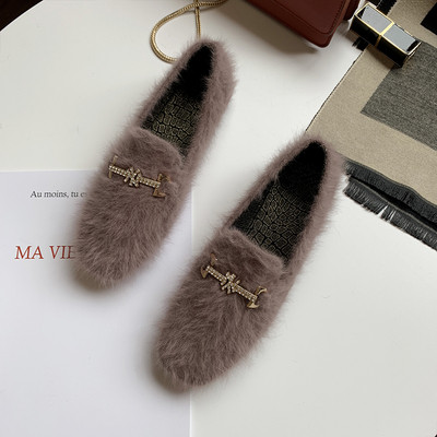 Pantofi moderni de dama cu puf si element metalic in mai multe culori