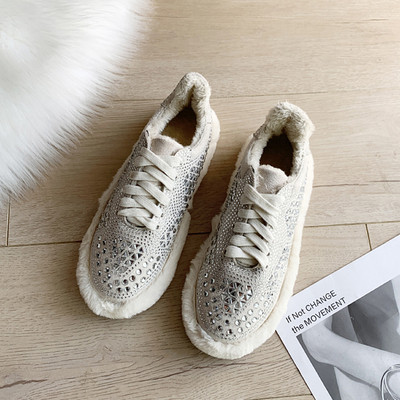 Model nou de pantofi de iarna dama cu pietre si puf in negru