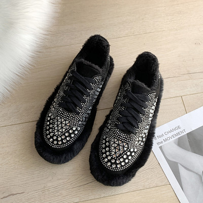Model nou de pantofi de iarna dama cu pietre si puf in negru