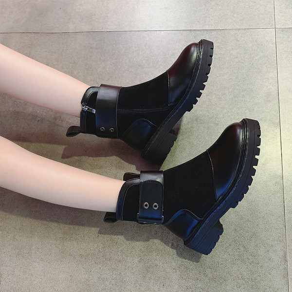 Alkalmi női csizma télre, fekete színben