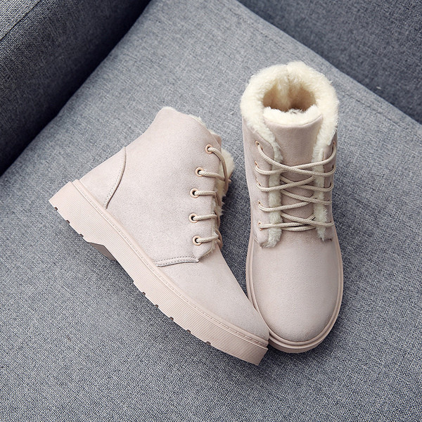 Alkalmi női téli csizma puha béléssel, három színben