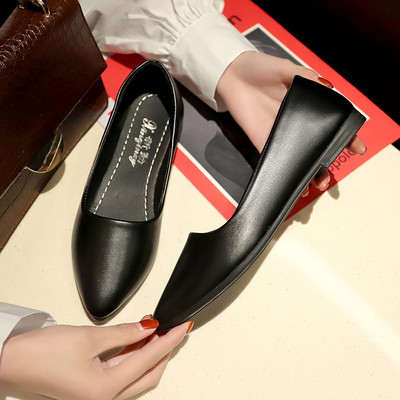 Alkalmi női bőrcipő fekete színben - két modell