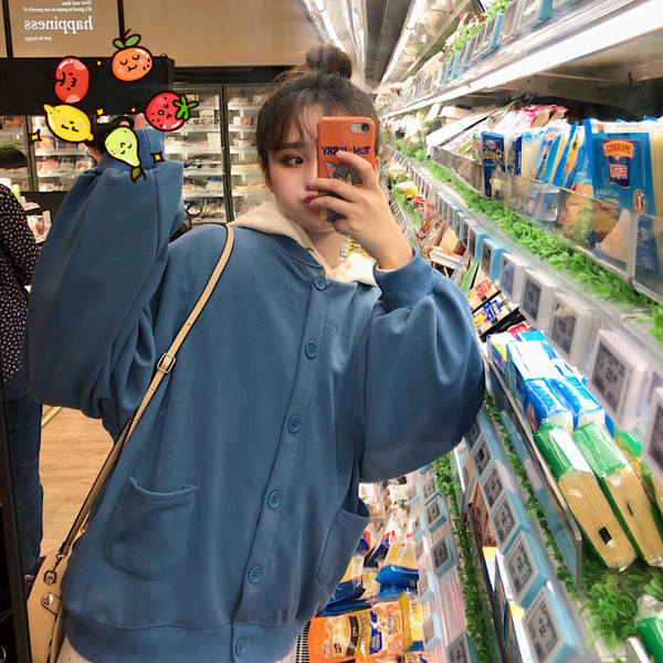 Hanorac zilnic de dama in trei culori cu nasturi si buzunare