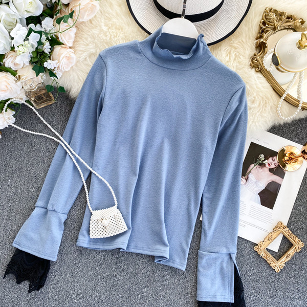 Bluza de dama moderna cu guler inalt si dantela in mai multe culori