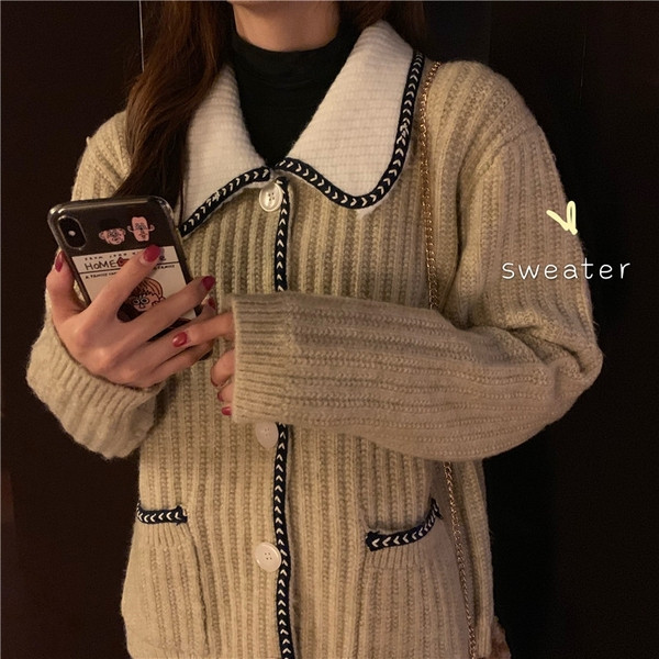 Vesta de dama moderna in doua culori cu buzunare