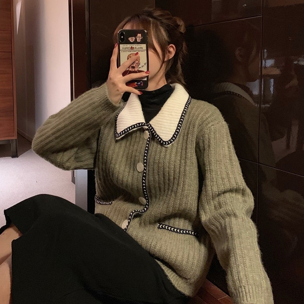 Vesta de dama moderna in doua culori cu buzunare