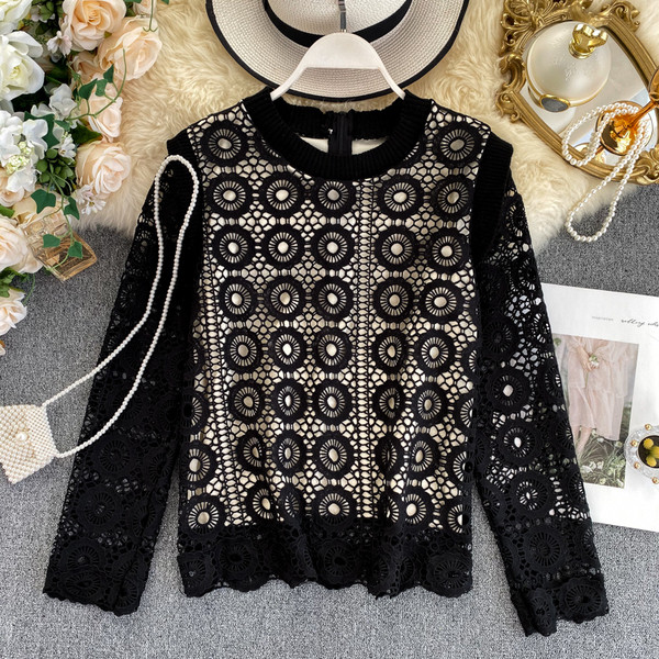 Bluza dama din dantela cu decolteu rotund in trei culori