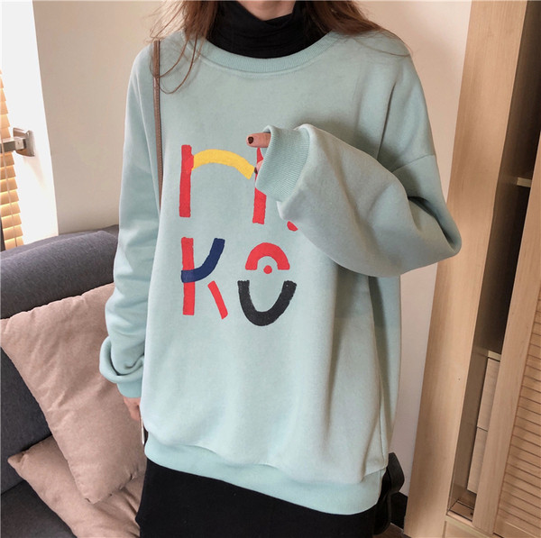 Bluza dama casual model lat in patru culori cu decolteu oval