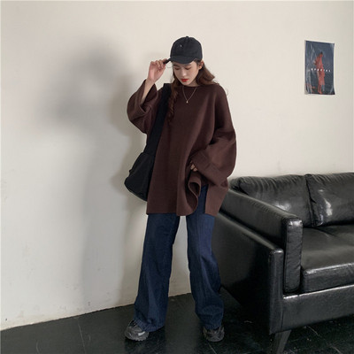 Γυναικεία μπλούζα σε τέσσερα χρώματα με οβάλ ντεκολτέ