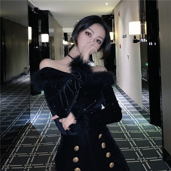 Lezser női blúz csupasz váll és pehely két színben