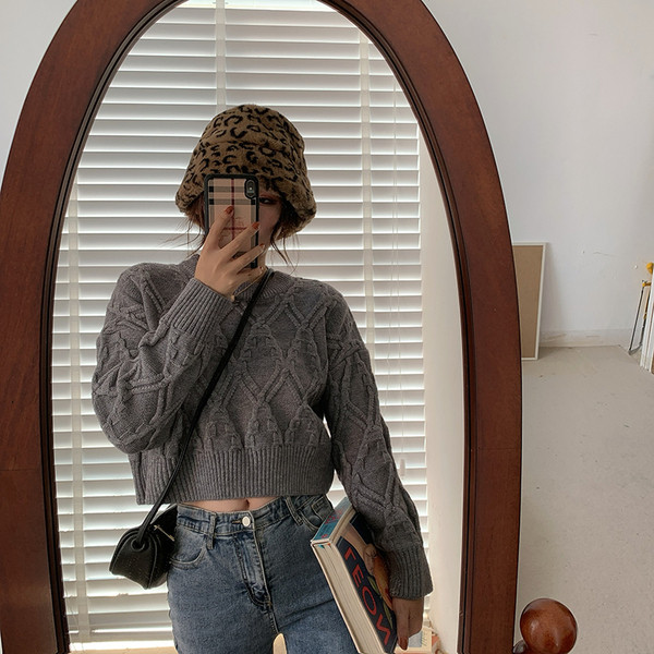 Bluza scurta moderna de dama model lat in mai multe culori