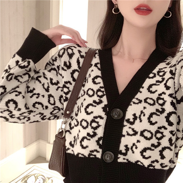 Vesta scurta de dama cu imprimeu animal