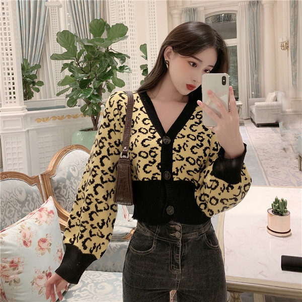 Vesta scurta de dama cu imprimeu animal