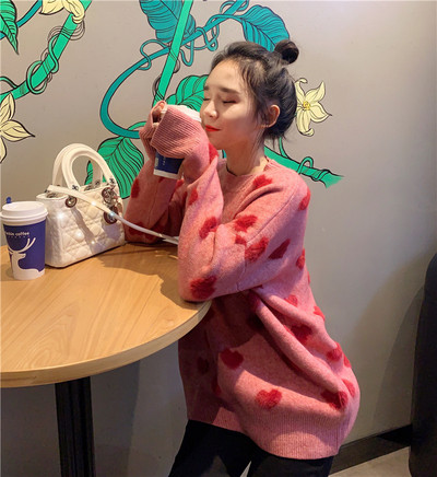 Modern női hosszú pulóver két színben, ovális nyakkivágással