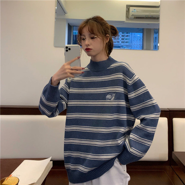 Bluză casual de damă cu dungi largi în două culori