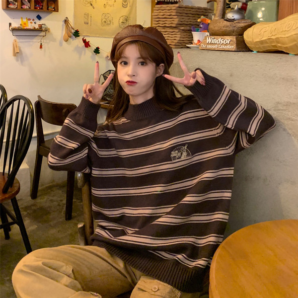 Bluză casual de damă cu dungi largi în două culori