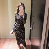 Γυναικείο ασύμμετρο φόρεμα με εκτύπωση ζώων