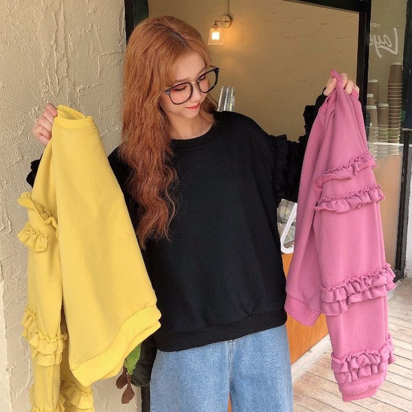 Pulover casual de dama cu decolteu oval in roz, galben si negru