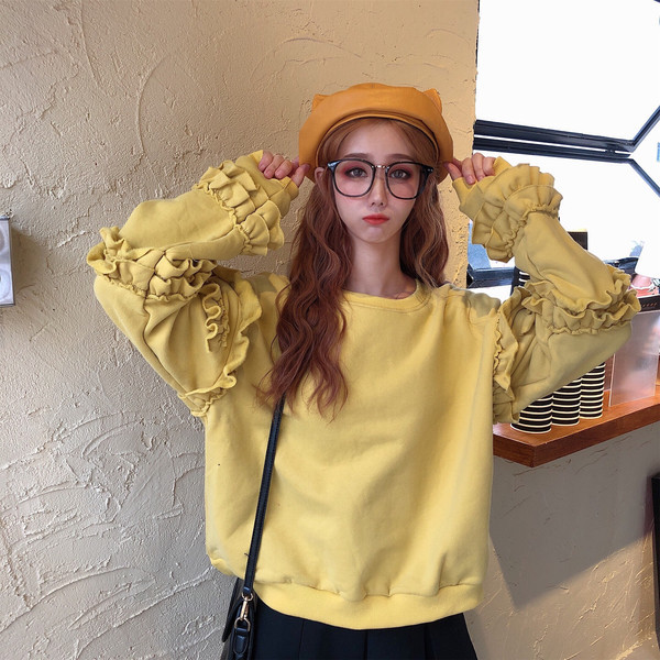 Pulover casual de dama cu decolteu oval in roz, galben si negru