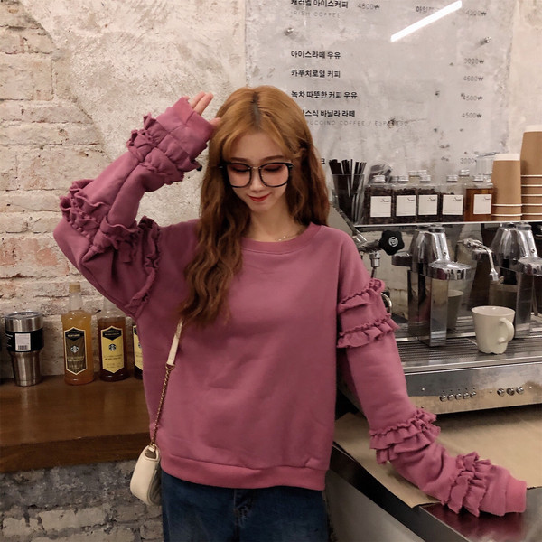 Pulover casual de dama cu decolteu oval in roz, galben si negru