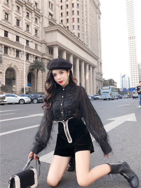 Cămașă de damă cu franjuri în alb și negru