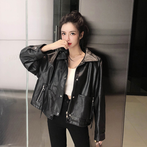 Geaca de dama din piele model drept cu fermoare