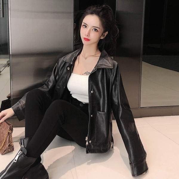 Geaca de dama din piele model drept cu fermoare