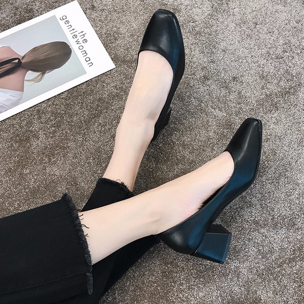 Pantofi moderni de dama cu toc gros in mai multe culori - doua modele