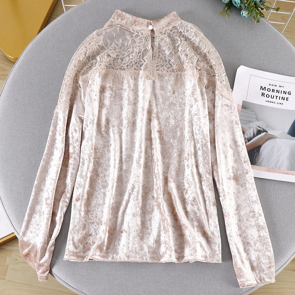 Bluza de dama moderna din catifea cu dantela si guler inalt in mai multe culori