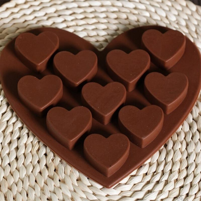 Formă din silicon pentru bomboane de culoare maro - Inimă