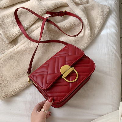 Geanta de dama moderna cu maner lung in trei culori