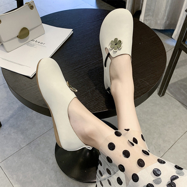 Pantofi casual dama din piele cu element 3D in trei culori