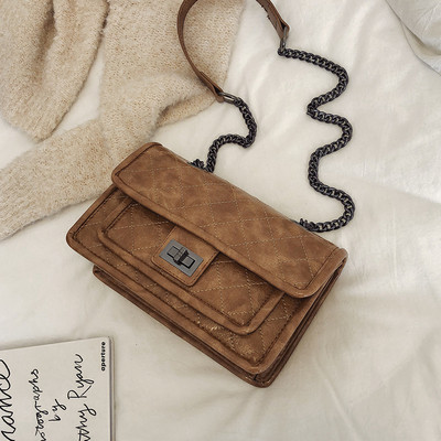 Geanta de dama moderna din piele ecologica cu lant in patru culori