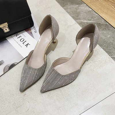 Pantofi moderni de dama model ascutit cu efect stralucitor in doua culori