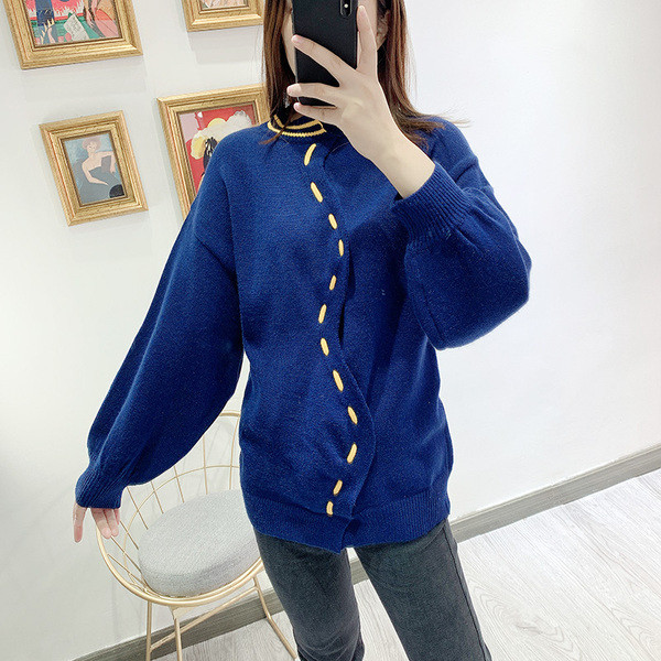 Pulover lung albastru cu decolteu oval