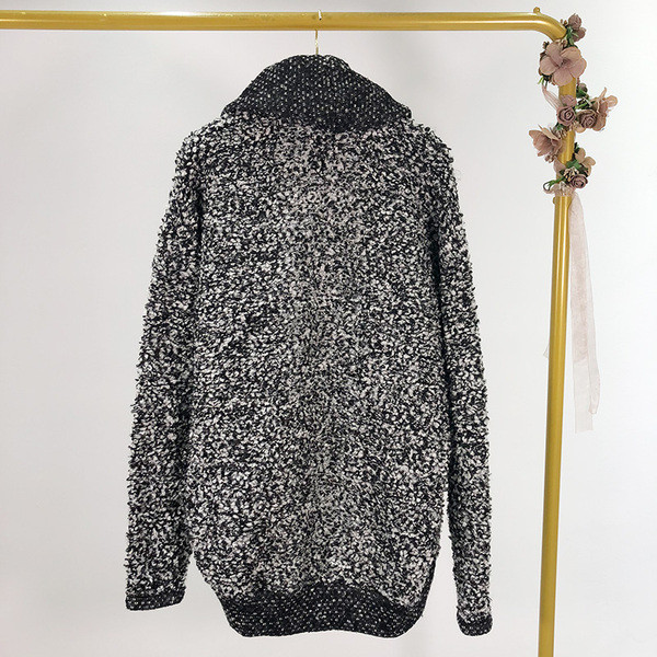 Vestă lungă groasă fără închidere de culoare gri