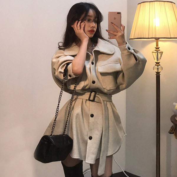 Palton de dama model nou cu curea in talie si buzunare mari in doua culori