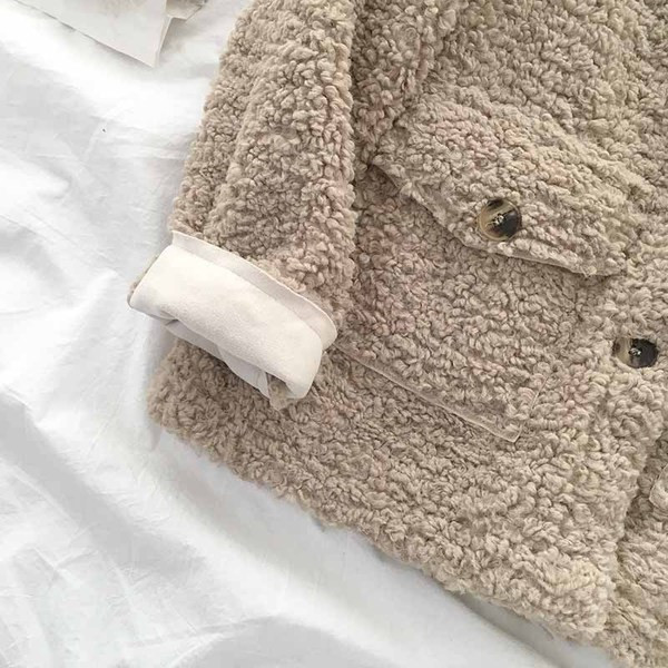 Ежедневно дамско палто с копчета и джоб в три цвята