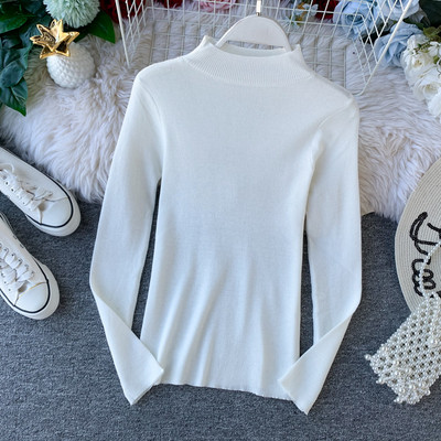 Γυναικείο πουλόβερ με χαμηλό κολάρο σε διάφορα χρώματα