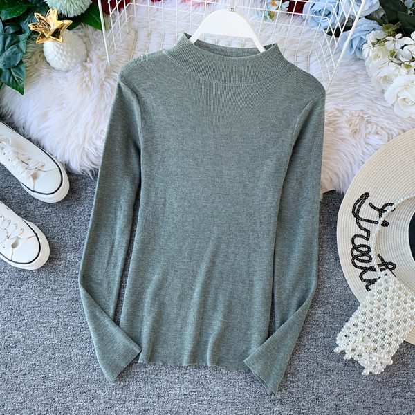 Γυναικείο πουλόβερ με χαμηλό κολάρο σε διάφορα χρώματα