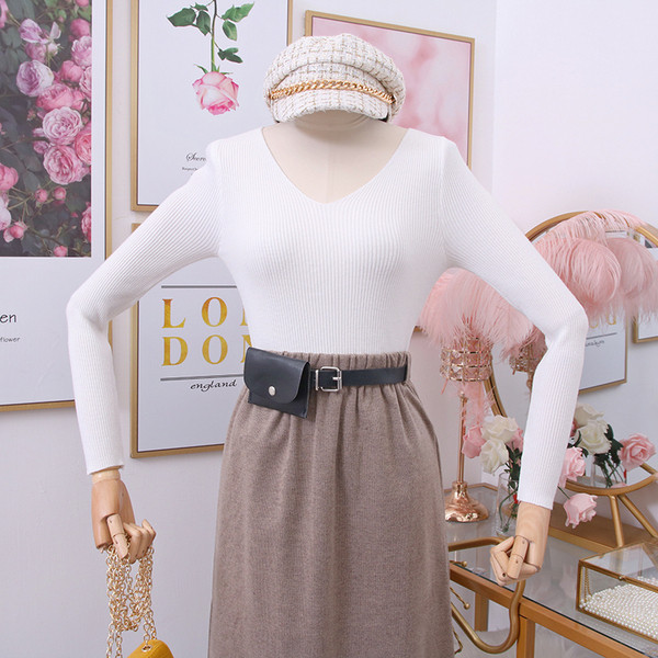 Rochie de dama model nou decupata cu maneci lungi si decolteu spitz