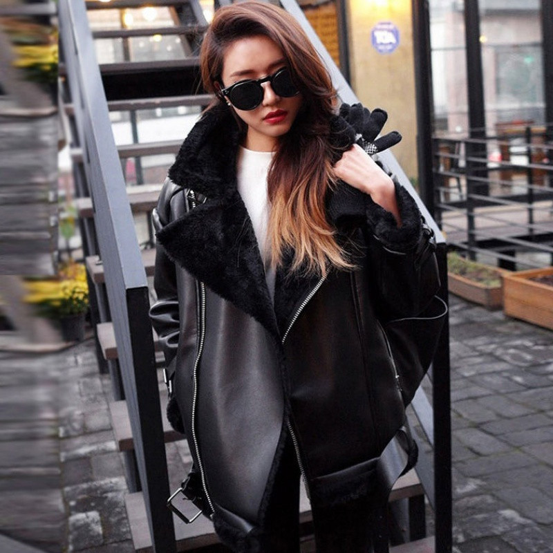 Geaca de iarna de dama model NOU cu captuseala moale - doua modele