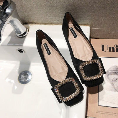 Pantofi moderni de dama cu element metalic in doua culori