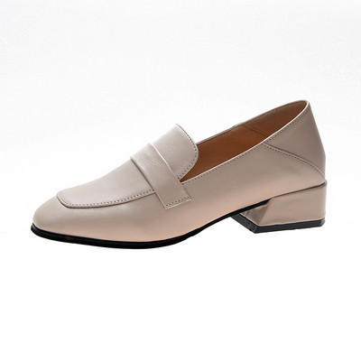 Γυναικεία έκο δερμάτινα υποδήματα με χοντρό και χαμηλό τακούνι