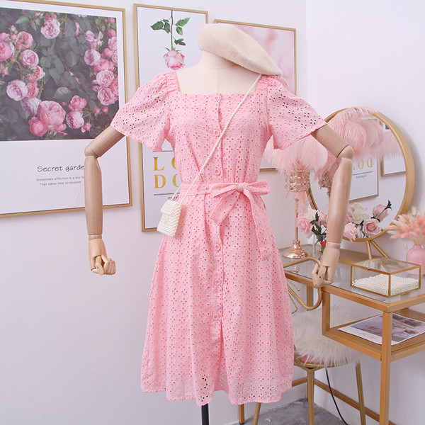 Μοντέρνο γυναικείο φόρεμα με τετράγωνη λαιμόκοψη - σε διάφορα χρώματα