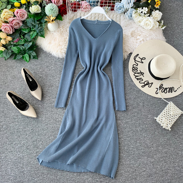 Rochie casual de dama cu decolteu spitz in mai multe culori